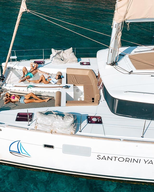Santorin, Croisière en Catamaran
