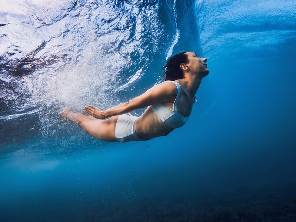 Underwater swim shot in Santorini